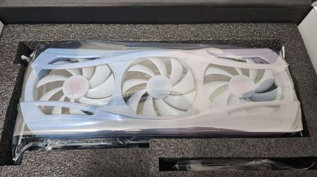 AMD Radeon RX 9070 XT